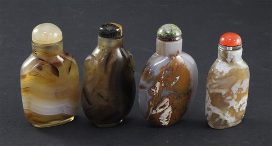 Four Chinese agate and chalcedony snuff bottles, 1850-1950, 5.1 - 5.7cm